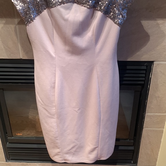 Gorgeous sequins dress - Picture 5 of 9